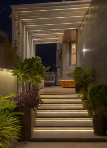 entrance-landscape-night-410x570